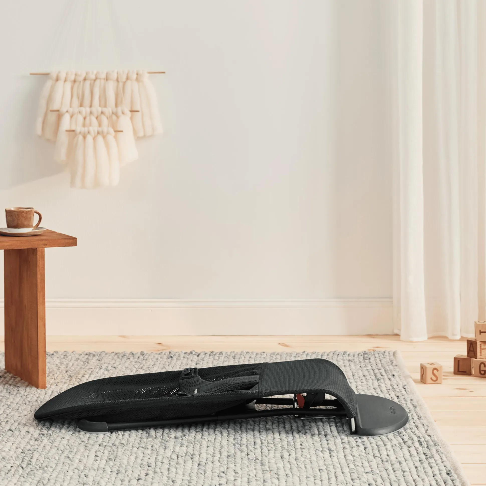 Babywippe Bliss Mesh Black