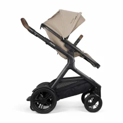 DEMI next Cosmopolitan