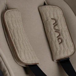 DEMI next Zweitsitz Cosmopolitan