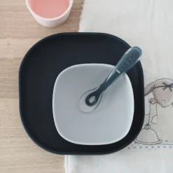 Geschirrset aus Silikon