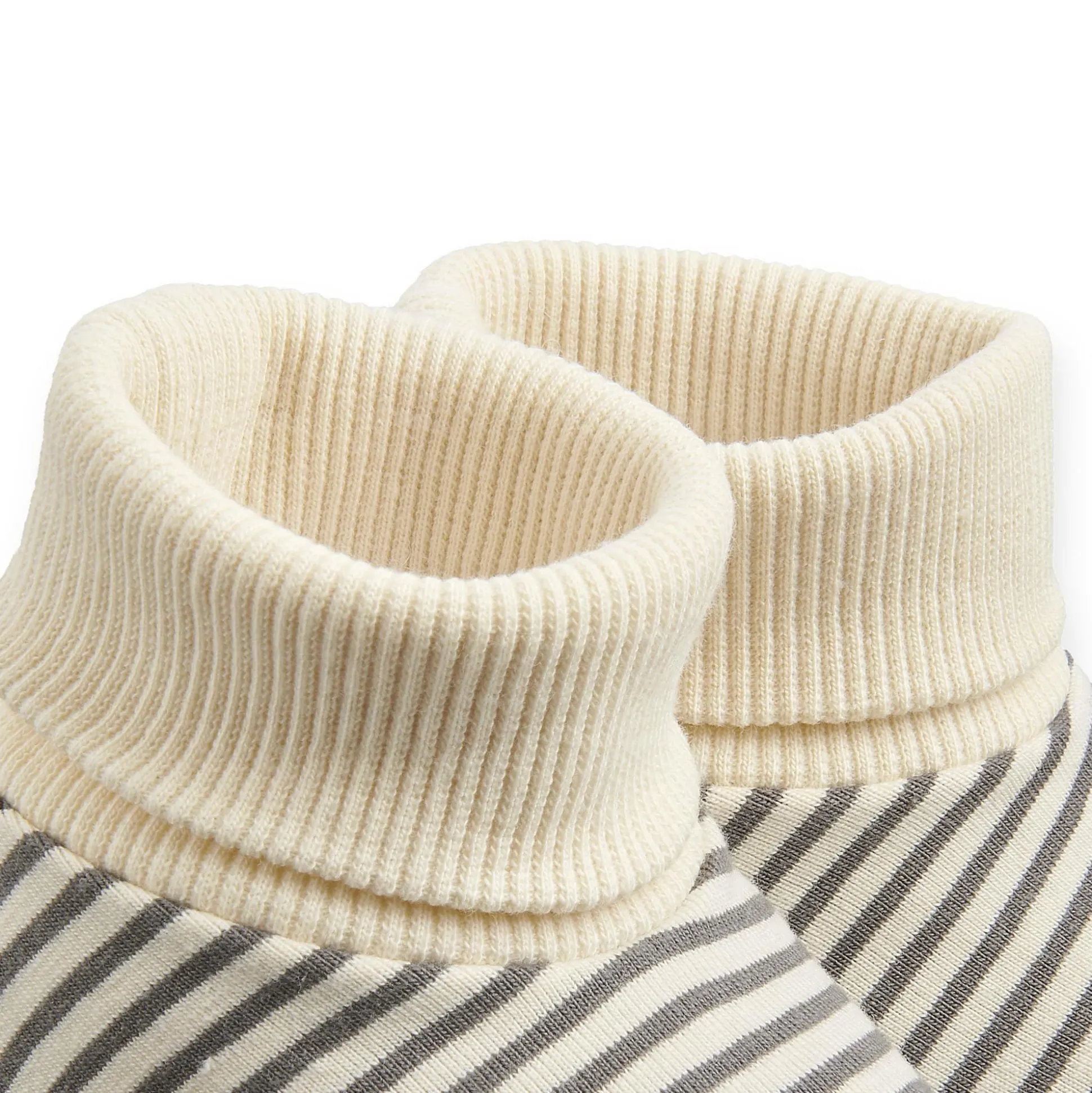 gestreifte Babyschuhe