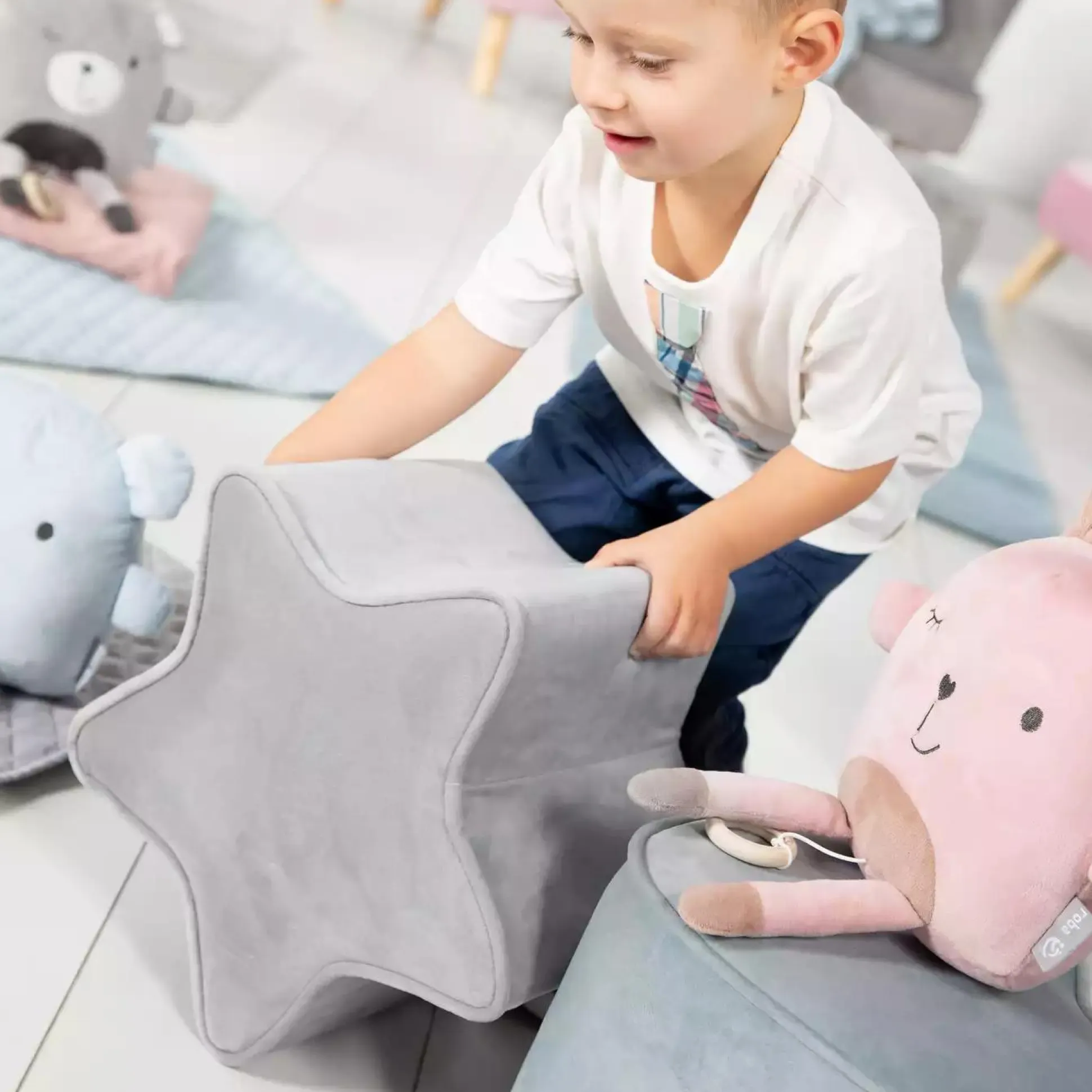 Kinderhocker Sternform