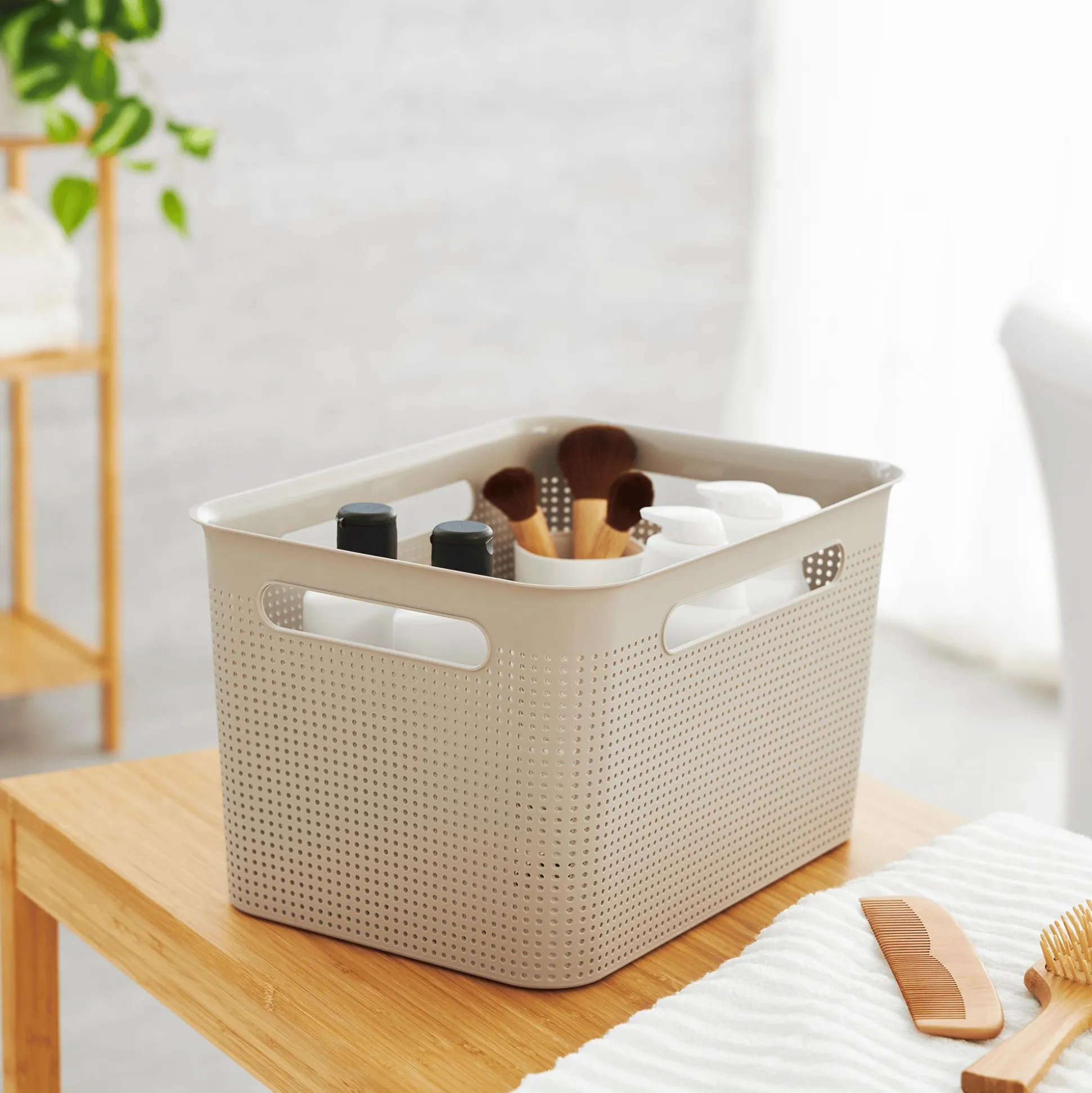 Korb M PINA Cappuccino