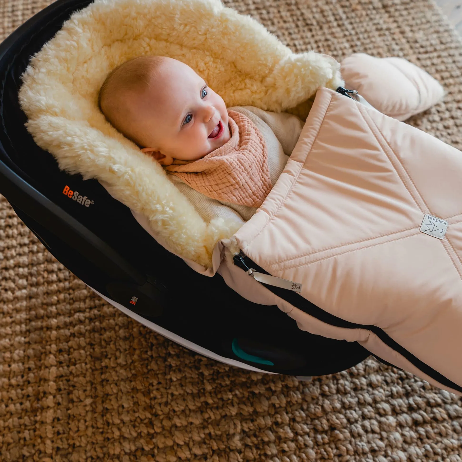 Lammfell-Fußsack Emmy