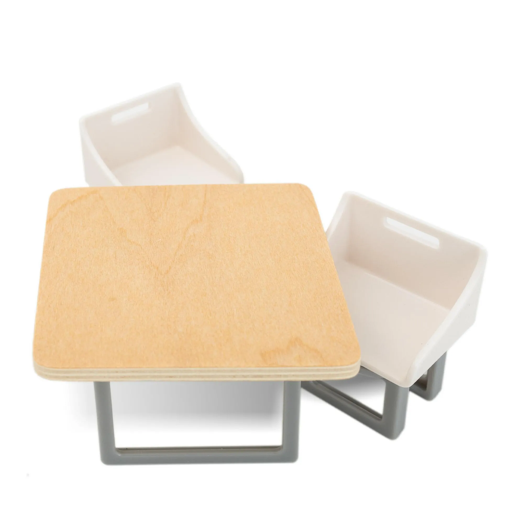 Puppenhaus mit Möbeln