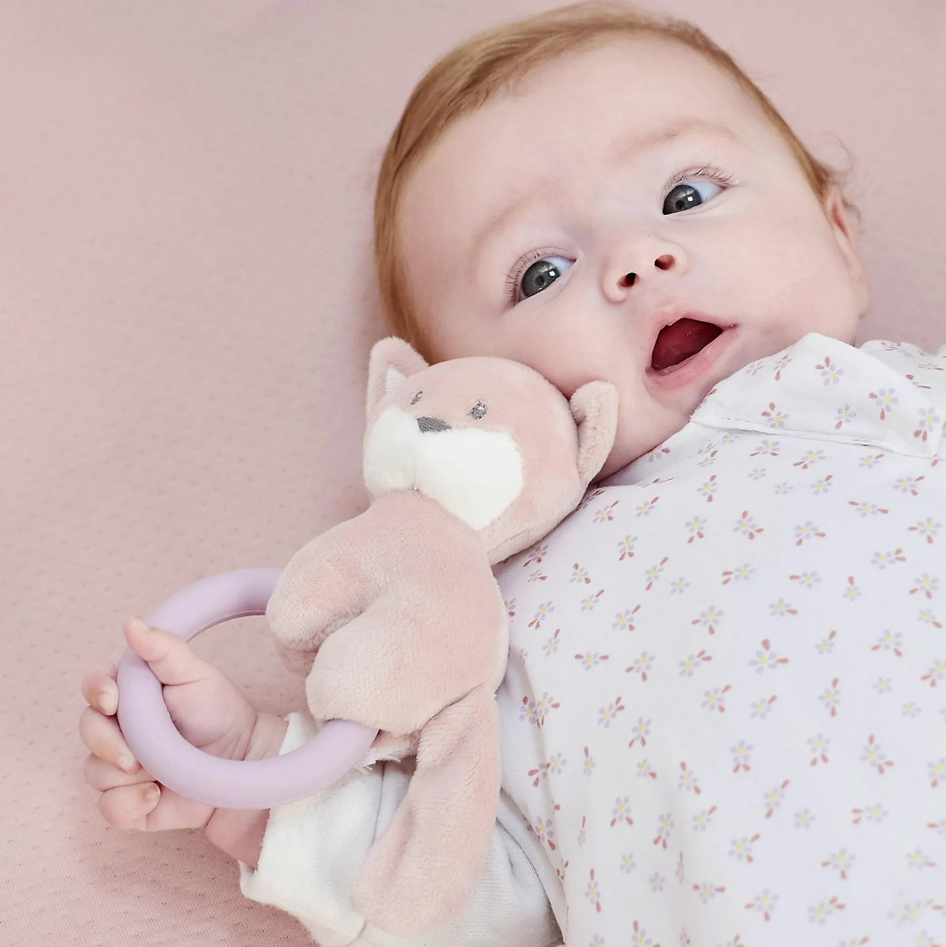 Rassel Fuchs mit Silikonring