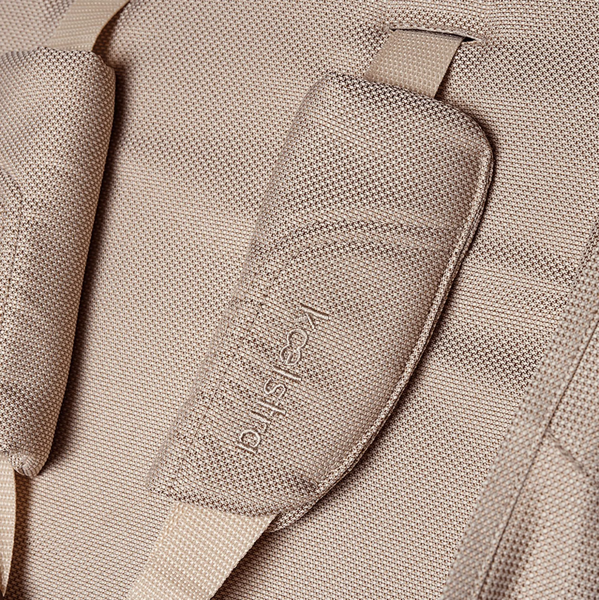 RE-ACT Stylish Taupe