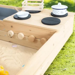 Sandkasten mit Straße Herd und Spielwanne