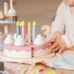 Schneide-Geburtstagstorte