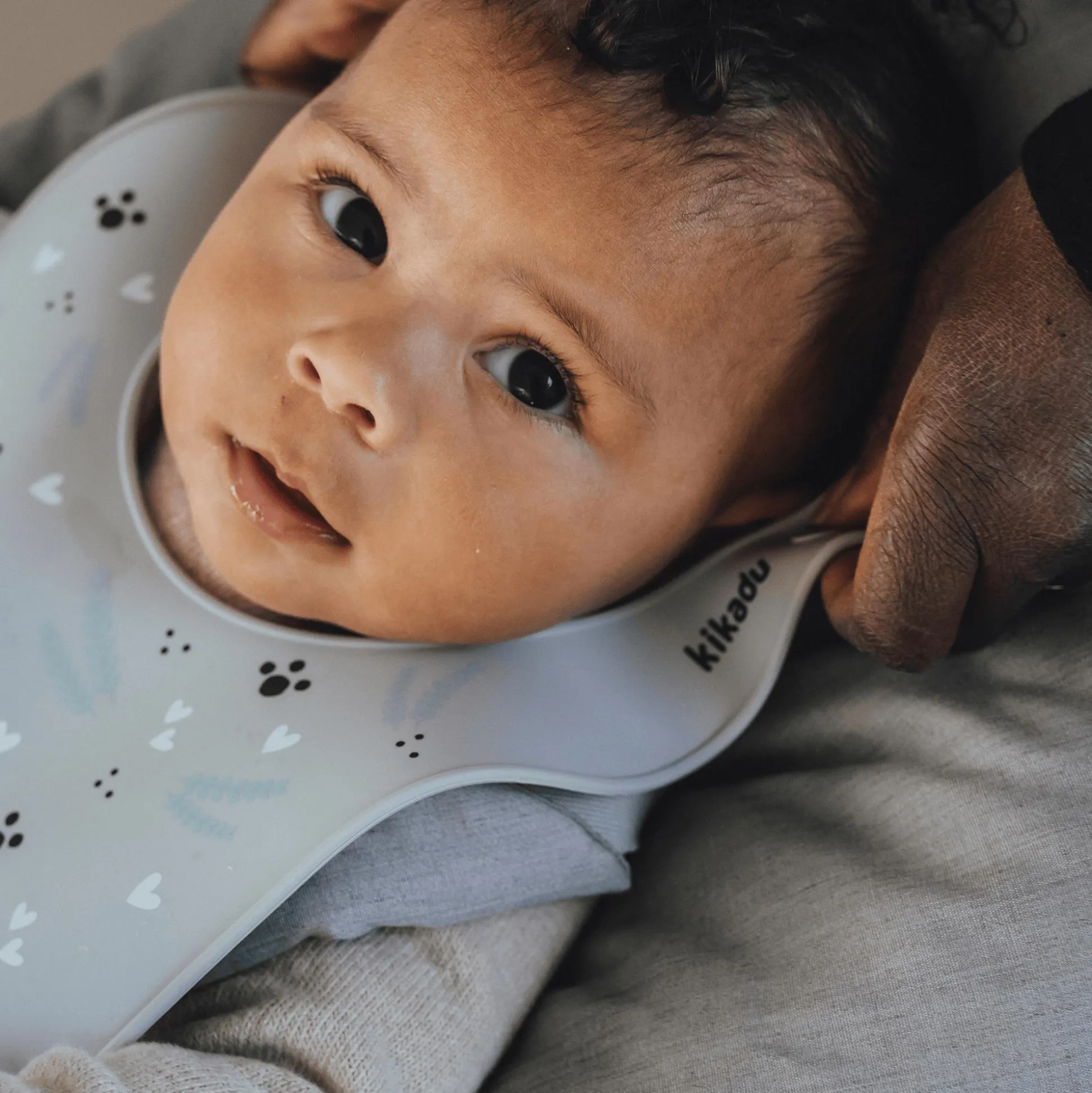 Silikon-Lätzchen Panda Grau