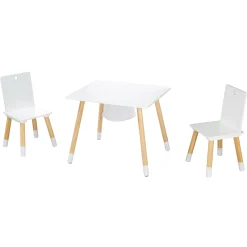 Sitzgruppe mit Aufbewahrungsnetz