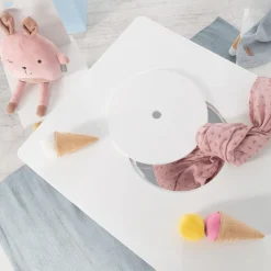 Sitzgruppe mit Aufbewahrungsnetz