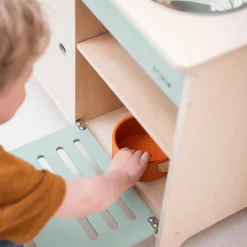 Spielküche aus FSC-zertifiziertem Holz