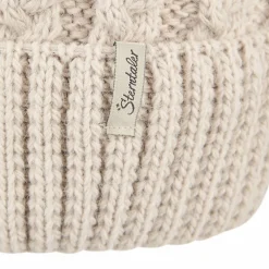 Strickmütze mit Zopfmuster