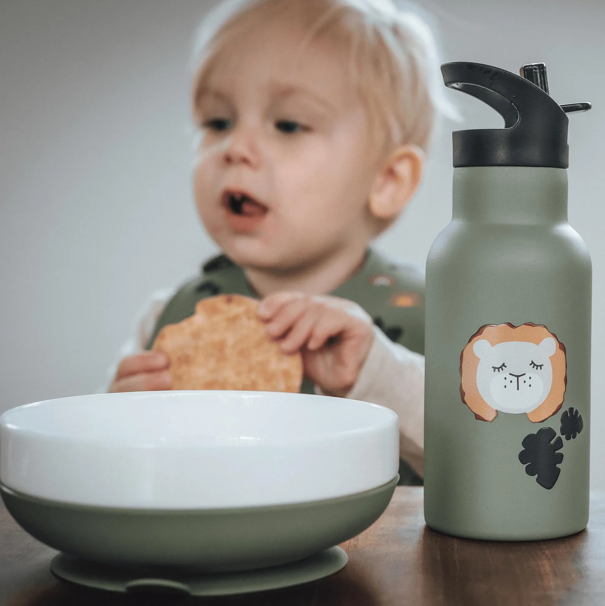 Trinkflasche Löwe Olive