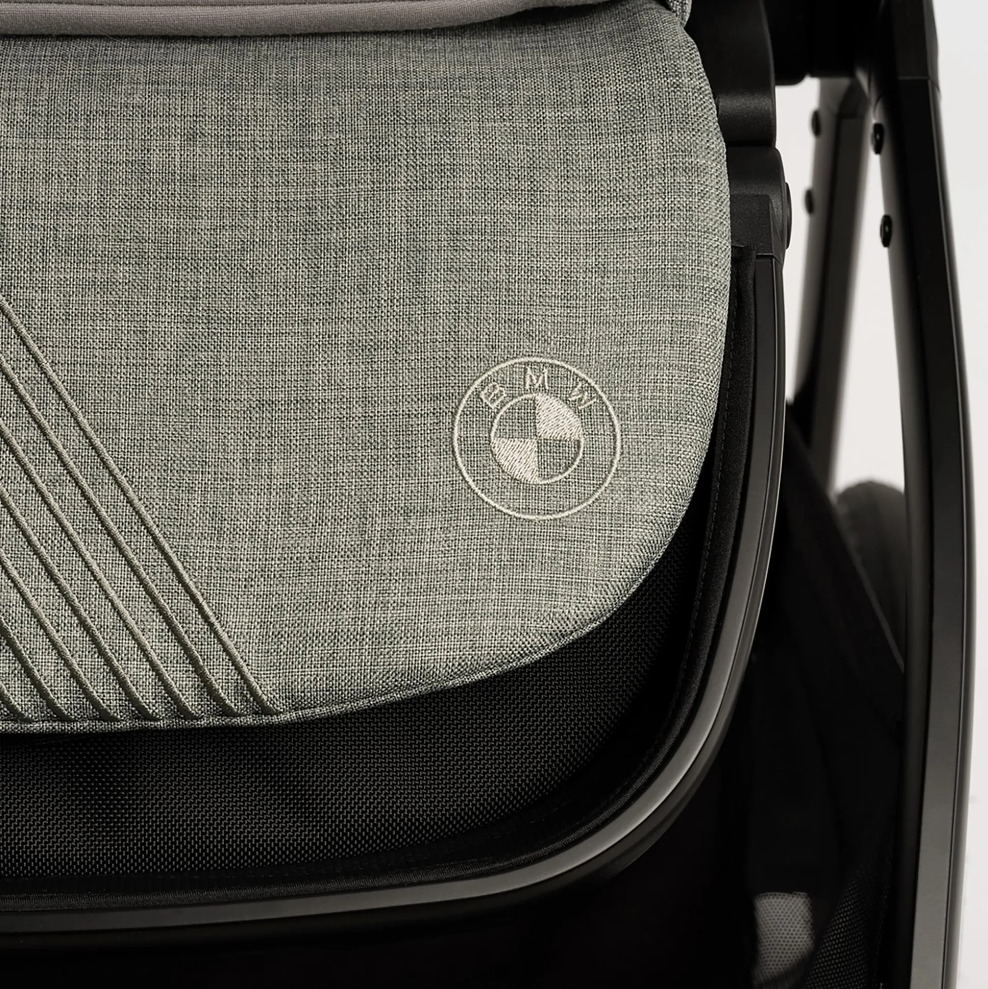 TRIV next Graphene BMW Kollektion