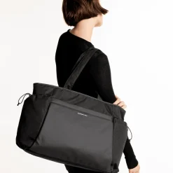 Wickeltasche Hellvi All Black